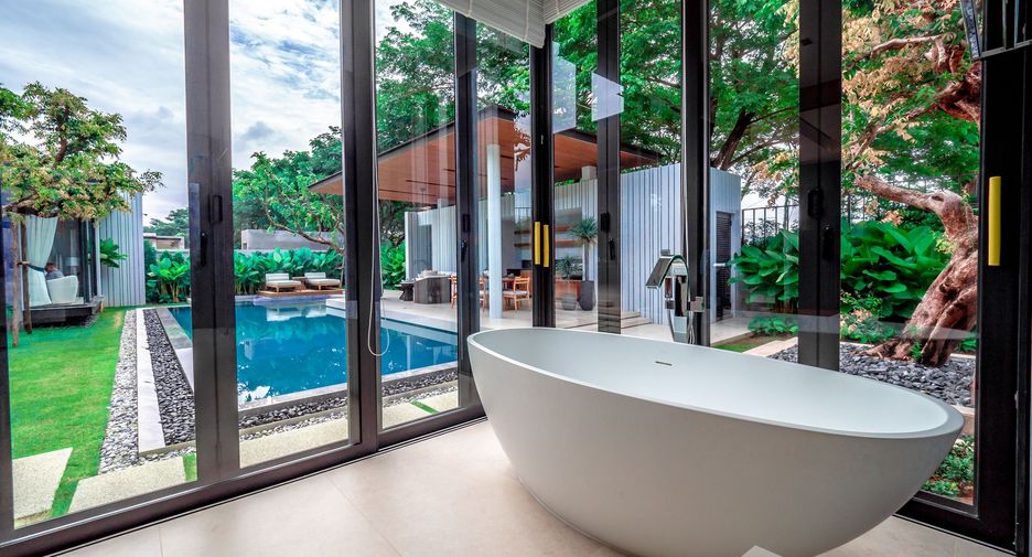 For sale 4 bedrooms villa in Thalang, Phuket