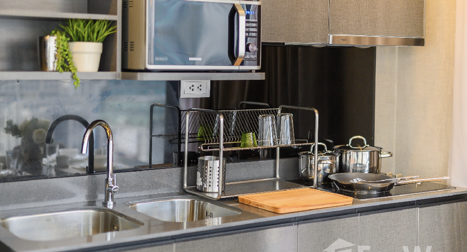 For sale and for rent 2 bedrooms condo in Khlong Toei, Bangkok