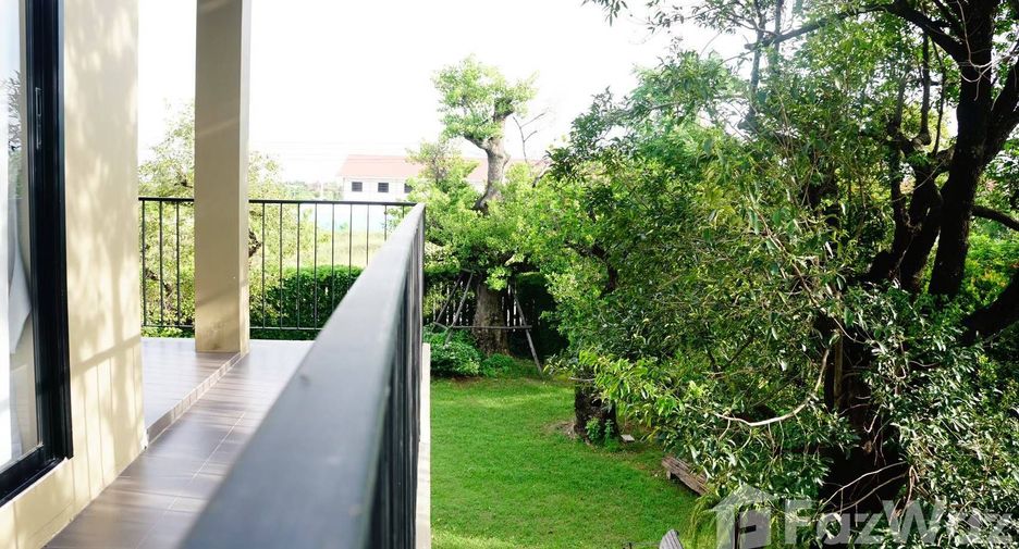 Casa en venta de 5 habitaciones en Krathum Baen, Samut Sakhon