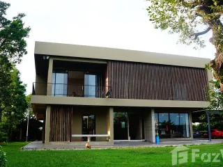 Casa en venta de 5 habitaciones en Krathum Baen, Samut Sakhon
