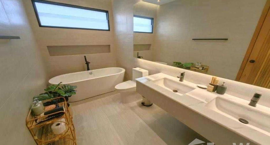 Villa en venta de 4 habitaciones en Thalang, Phuket