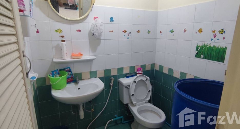 Reihenhaus zum Kauf mit 3 Zimmer in Mueang Samut Prakan, Samut Prakan