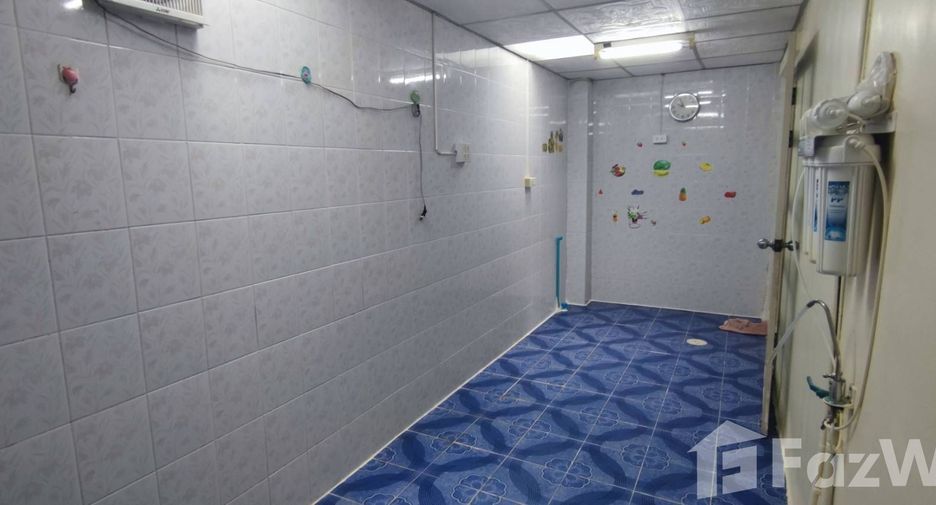 Reihenhaus zum Kauf mit 3 Zimmer in Mueang Samut Prakan, Samut Prakan