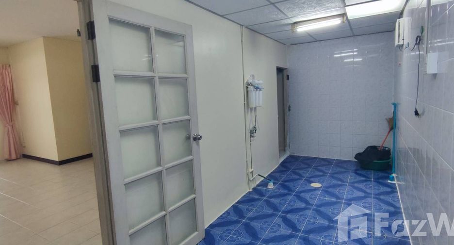 Reihenhaus zum Kauf mit 3 Zimmer in Mueang Samut Prakan, Samut Prakan