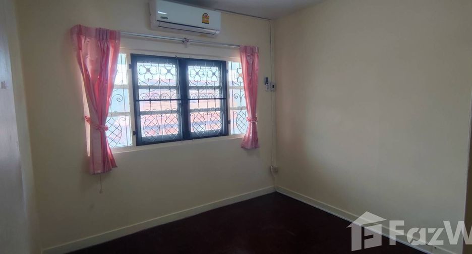 Reihenhaus zum Kauf mit 3 Zimmer in Mueang Samut Prakan, Samut Prakan