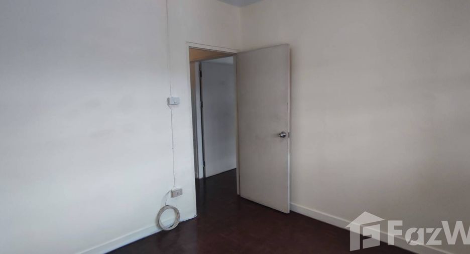 Reihenhaus zum Kauf mit 3 Zimmer in Mueang Samut Prakan, Samut Prakan