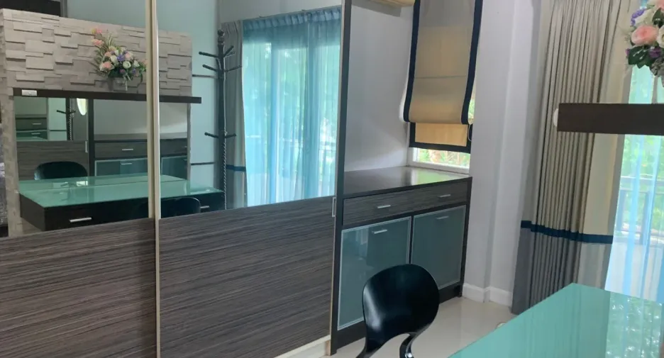 For rent 4 bedrooms house in Thalang, Phuket