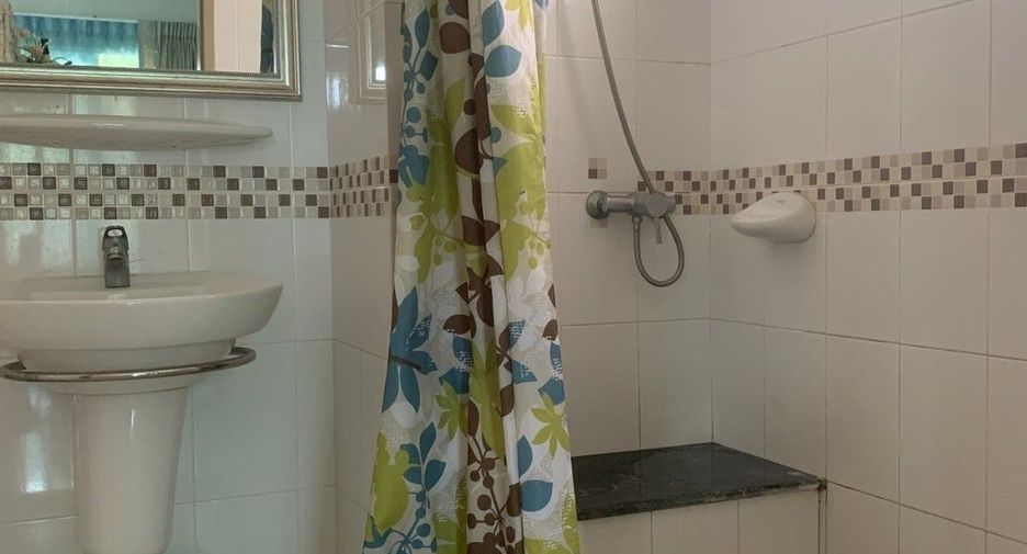 For rent 4 bedrooms house in Thalang, Phuket