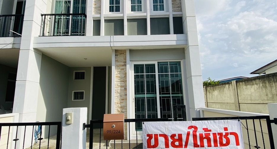 Reihenhaus zum Kauf mit 3 Zimmer in Bang Kruai, Nonthaburi