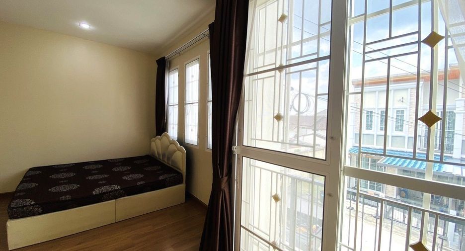 Reihenhaus zum Kauf mit 3 Zimmer in Bang Kruai, Nonthaburi