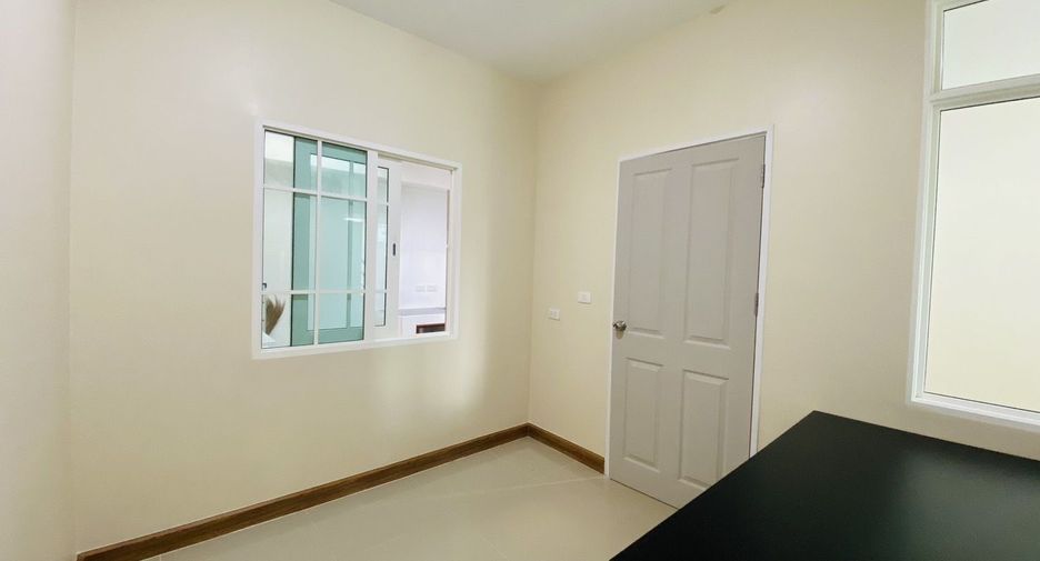 Reihenhaus zum Kauf mit 3 Zimmer in Bang Kruai, Nonthaburi