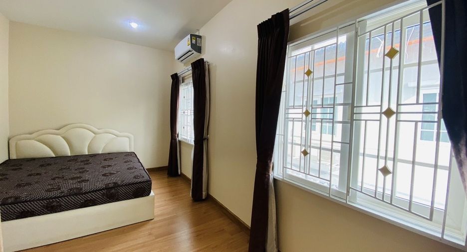 Reihenhaus zum Kauf mit 3 Zimmer in Bang Kruai, Nonthaburi