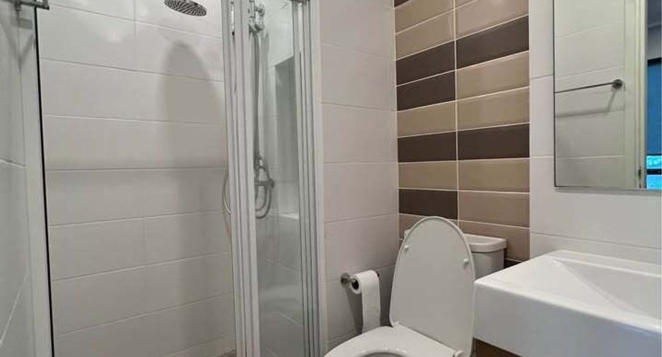 Продажа 2 спальни кондо в Чатучак, Бангкок
