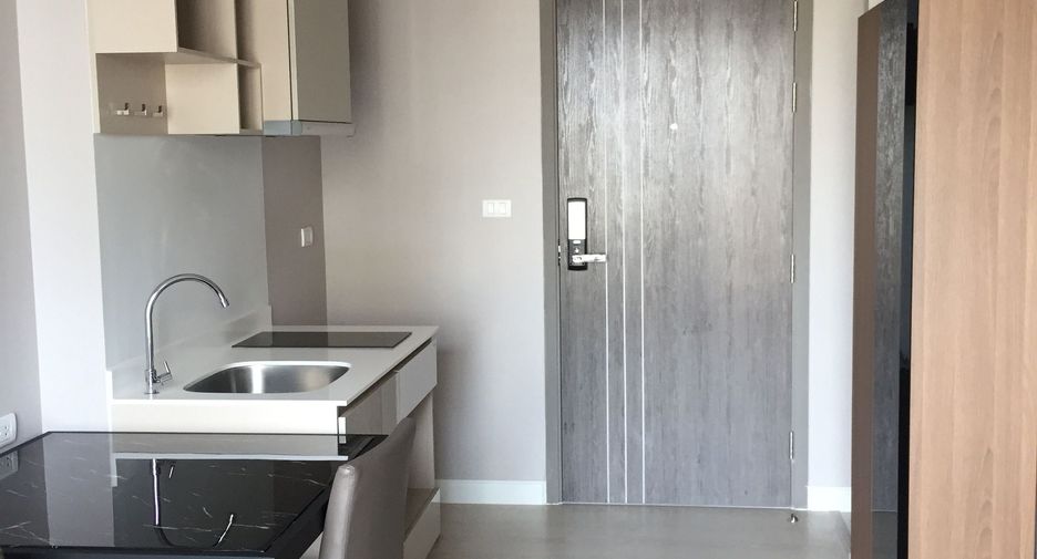 For sale 1 bed condo in Watthana, Bangkok