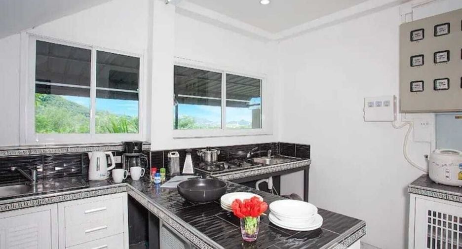 Villa en alquiler de 10 habitaciones en Mueang Phuket, Phuket