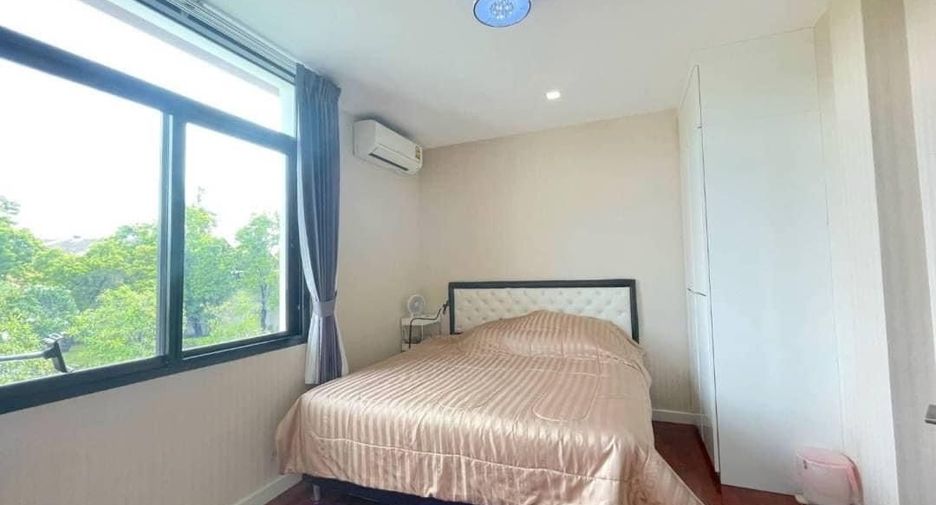 Haus zum Kauf mit 4 Zimmer in Mueang Samut Sakhon, Samut Sakhon