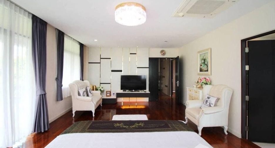 Haus zum Kauf mit 4 Zimmer in Mueang Samut Sakhon, Samut Sakhon