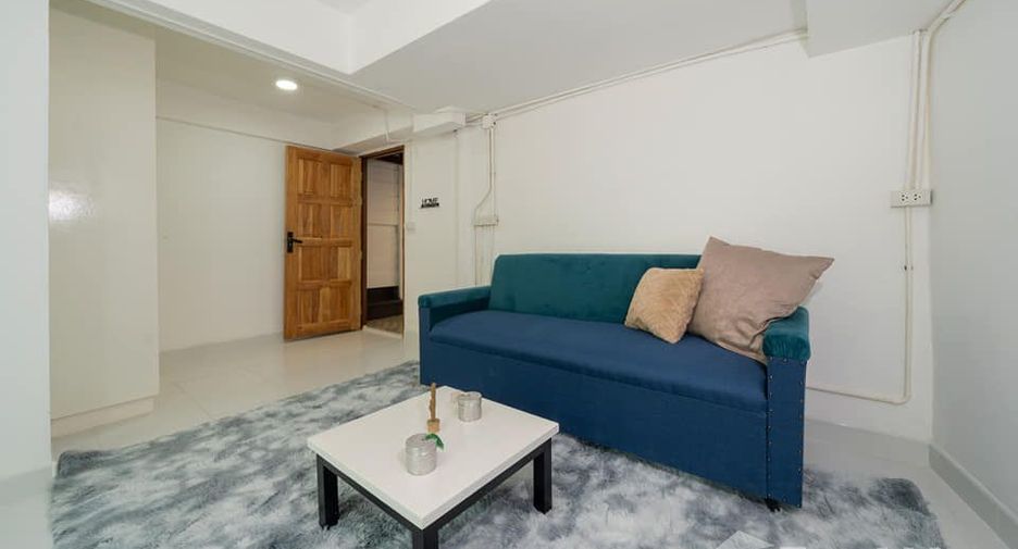 For rent 7 bedrooms villa in Mueang Phuket, Phuket