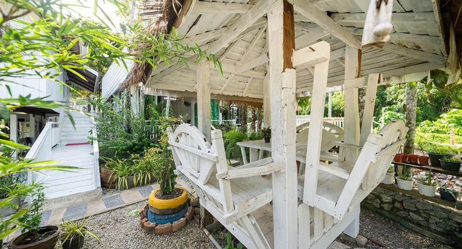 For rent 7 bedrooms villa in Mueang Phuket, Phuket
