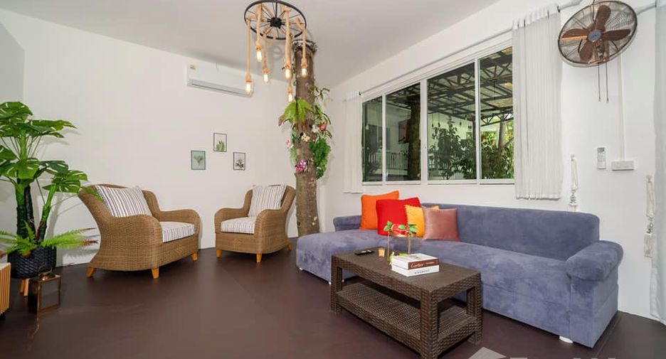 For rent 7 bedrooms villa in Mueang Phuket, Phuket