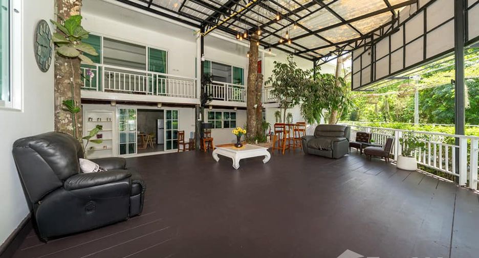 For rent 7 bedrooms villa in Mueang Phuket, Phuket