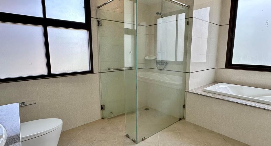 For sale 4 bedrooms house in Nong Khaem, Bangkok