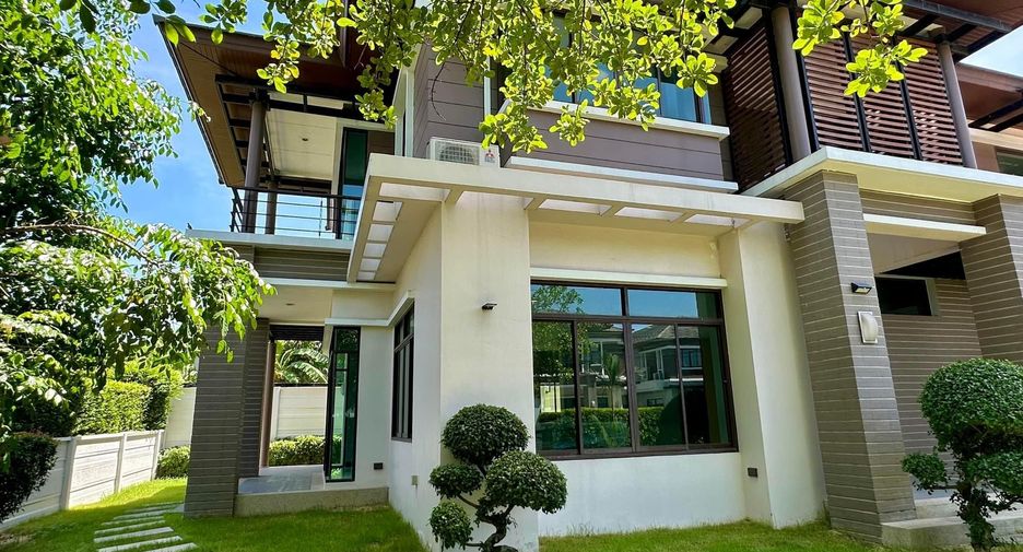 For sale 4 bedrooms house in Nong Khaem, Bangkok