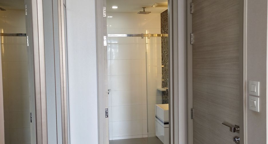 For sale 1 bed condo in Bang Rak, Bangkok