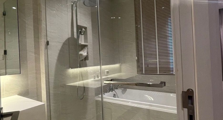 For sale 1 bed condo in Pathum Wan, Bangkok