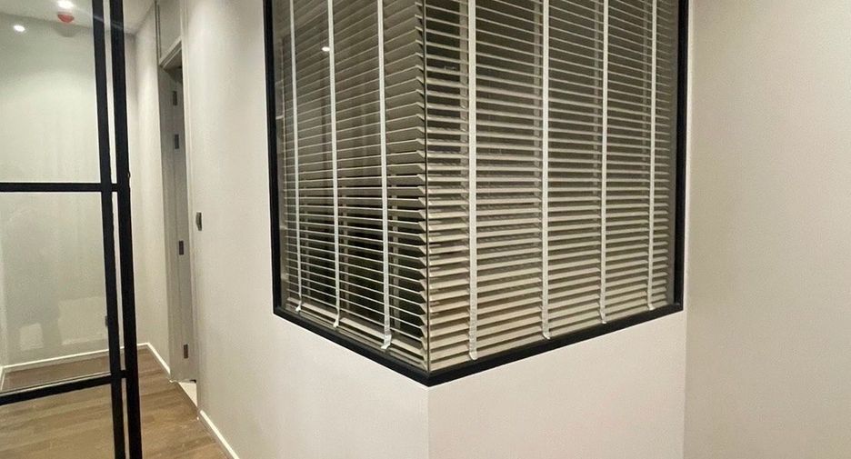 For sale 1 bed condo in Pathum Wan, Bangkok