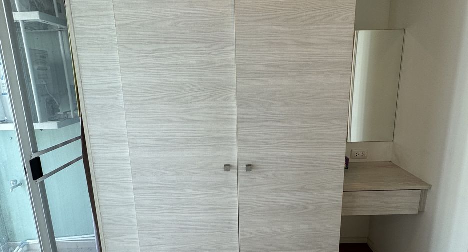 For sale 2 bedrooms condo in Mueang Udon Thani, Udon Thani