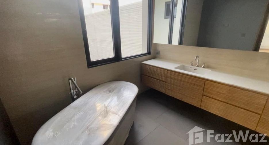 Продажа 4 спальни дом в Пращет, Бангкок