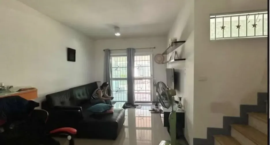 À vendre 3 chambres maison de ville à Pak Kret, Nonthaburi