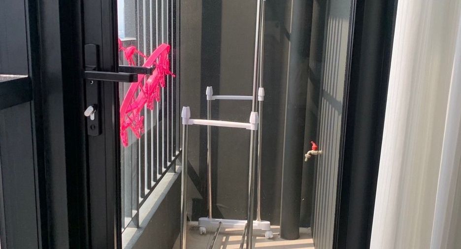 For sale studio condo in Khlong San, Bangkok