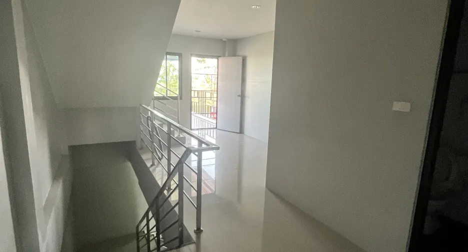 出租 3 卧室 商业空间 在 Mueang Chiang Rai, Chiang Rai