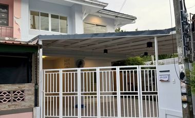 Casa en venta de 4 habitaciones en Bang Yai, Nonthaburi