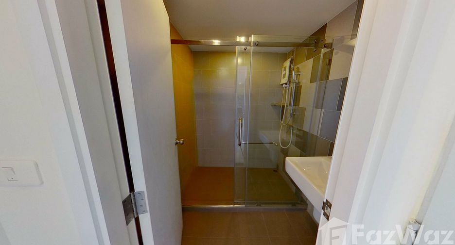 For sale 2 bedrooms condo in Phasi Charoen, Bangkok