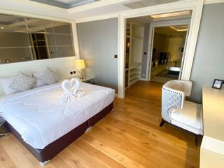 For sale 1 bed condo in Bang Rak, Bangkok