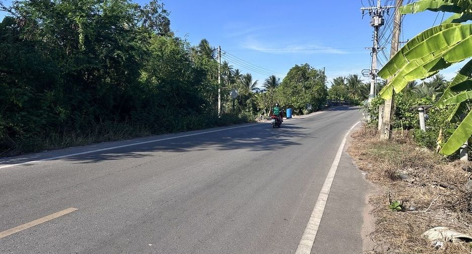 For sale land in Damnoen Saduak, Ratchaburi