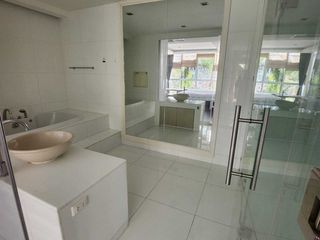 For rent 4 bedrooms villa in Mueang Phuket, Phuket