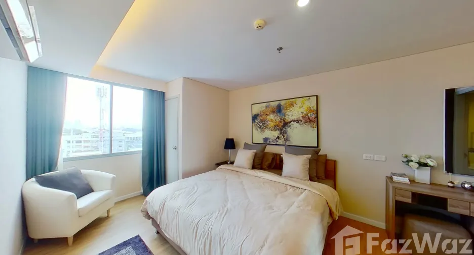 For sale 2 bedrooms condo in Yan Nawa, Bangkok