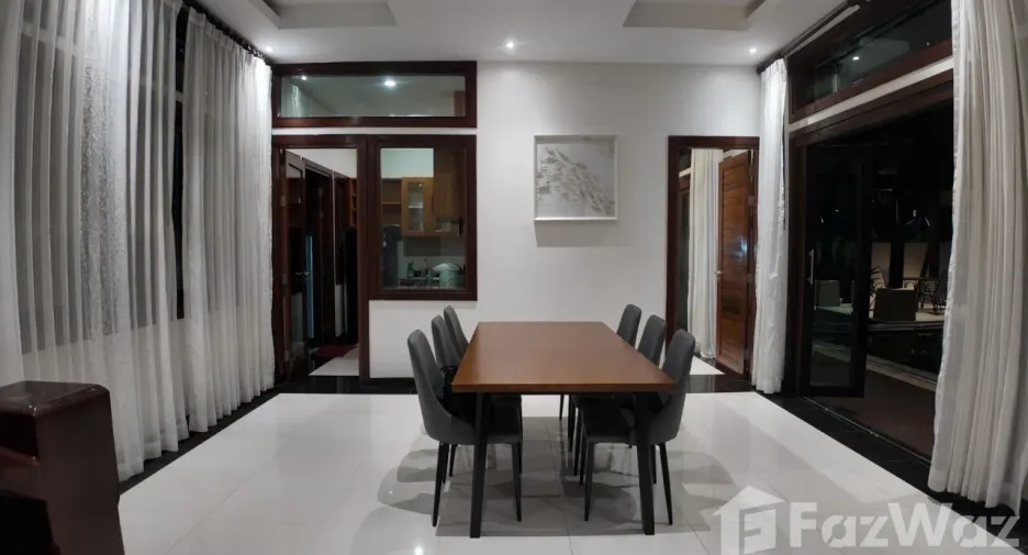 Villa en venta de 4 habitaciones en Mueang Phuket, Phuket