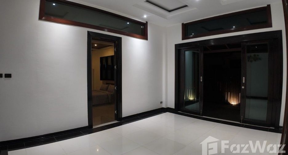 Villa en venta de 4 habitaciones en Mueang Phuket, Phuket