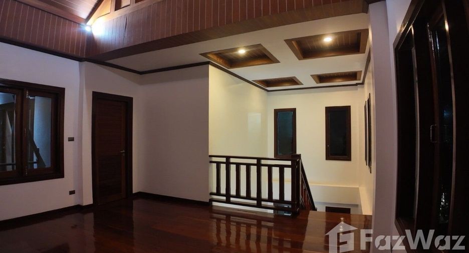 Villa en venta de 4 habitaciones en Mueang Phuket, Phuket