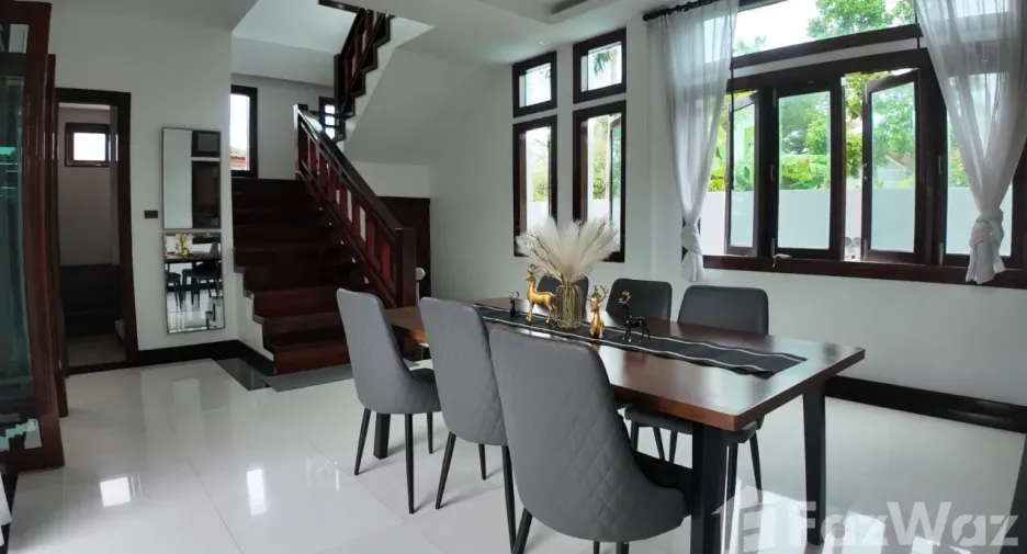 Villa en venta de 4 habitaciones en Mueang Phuket, Phuket