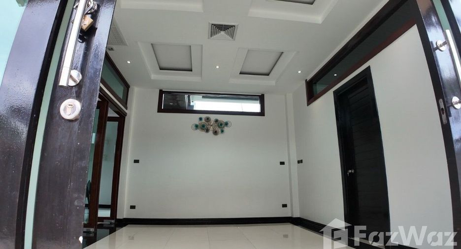 Villa en venta de 4 habitaciones en Mueang Phuket, Phuket