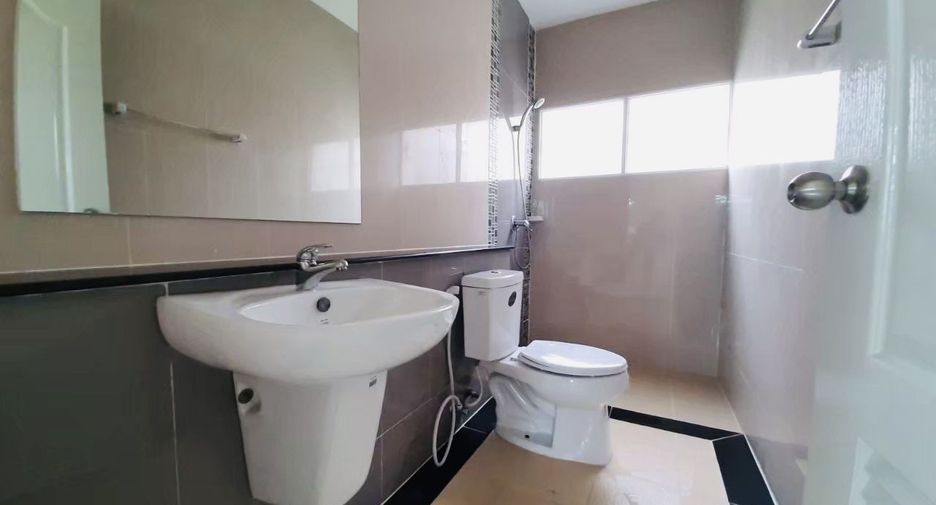 À vendre 4 chambres maison à Bang Khen, Bangkok