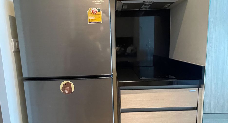 For sale studio condo in Khlong Toei, Bangkok