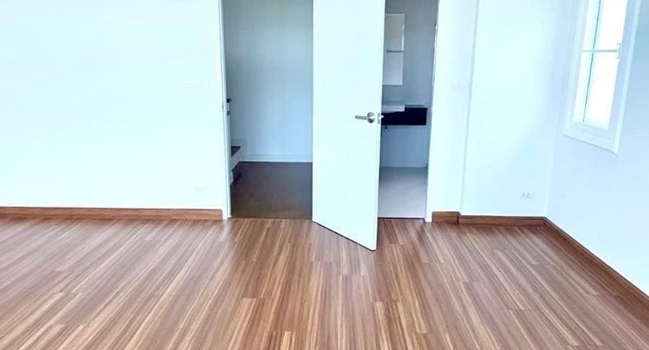 Продажа 4 спальни дом в Пхукет Тощн, Пхукет