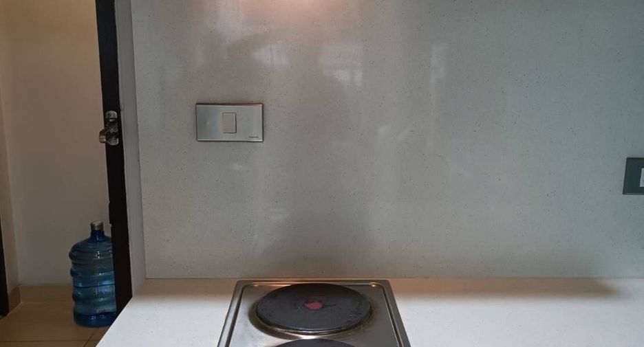 For sale 1 bed condo in Watthana, Bangkok
